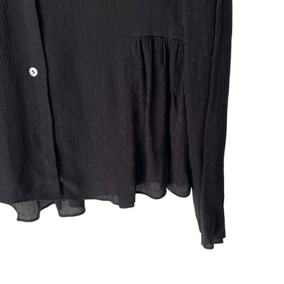 Vince Silk Dot Black Jacquard Ruched Panel Button Down Blouse size medium - Picture 5 of 10